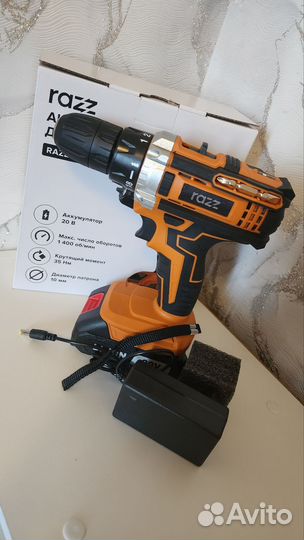 Шуруповерт новый 20v