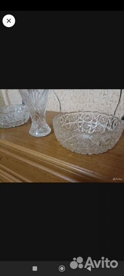 Хрустальная вазы