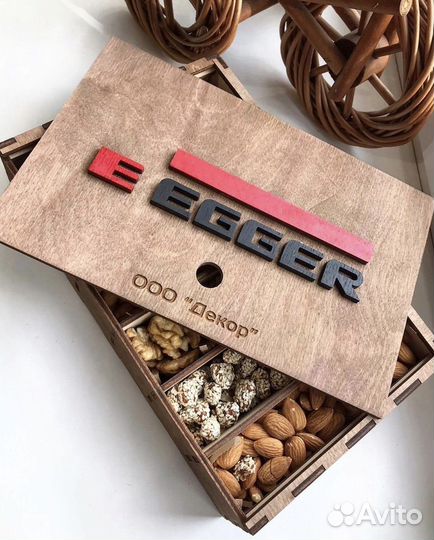 Подарочные боксы