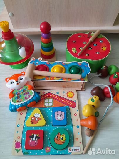 Развивающие игрушки пакетом