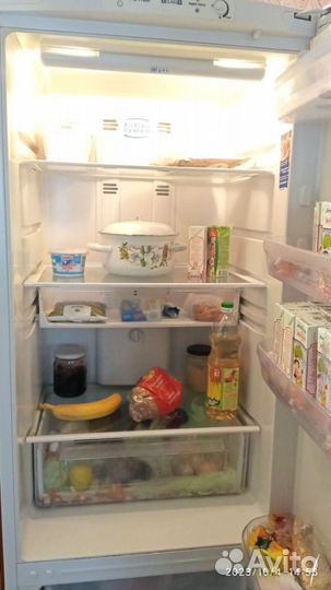 Холодильник бу indesit