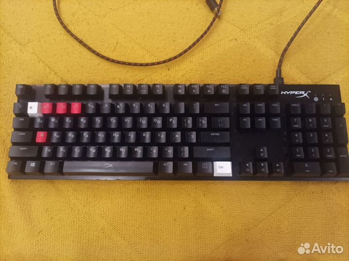 Клавиатуры : HyperX, Apple, Razer, Tesoro, HP