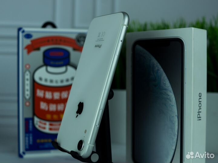 iPhone Xr, 64 ГБ
