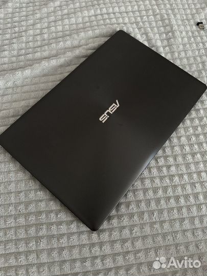 Ноутбук asus X550VC