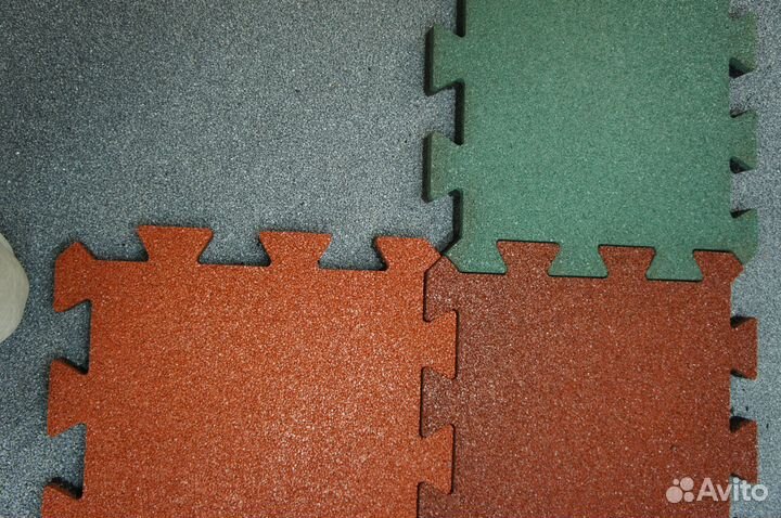 Резиновая плитка 500х500, покрытие в рулоне