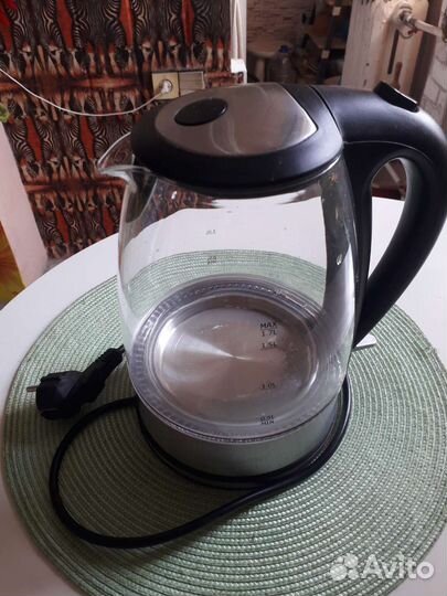 Чайник электрический полярис.чайник со свистком