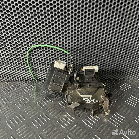 Замок двери BMW 7 серия