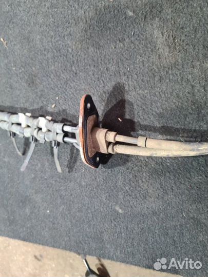 Трос переключения МКПП Mitsubishi Lancer 9 4G18