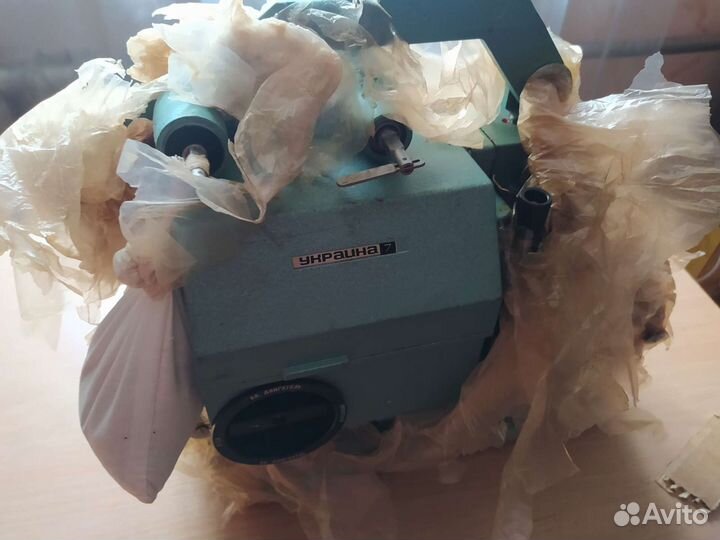 Кинопроектор Украина 7
