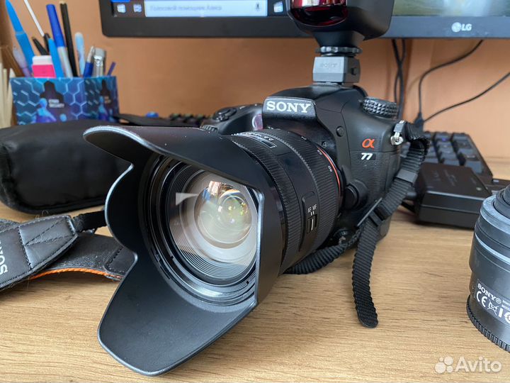 Комплект: Зеркальный фотоаппарат sony a77