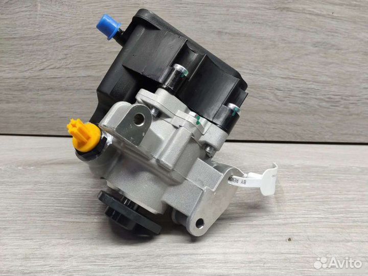 Насос гур Mercedes Sprinter