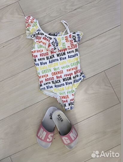 Msgm Купальник 8л и шлепки 32р