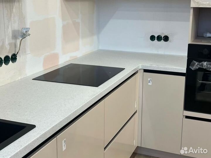 Столешница из акрилового камня Cirrus 360х60