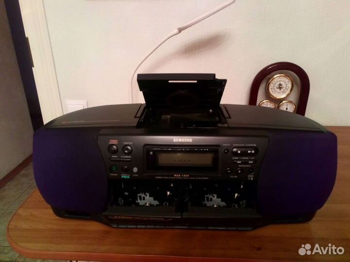 Музыкальный центр