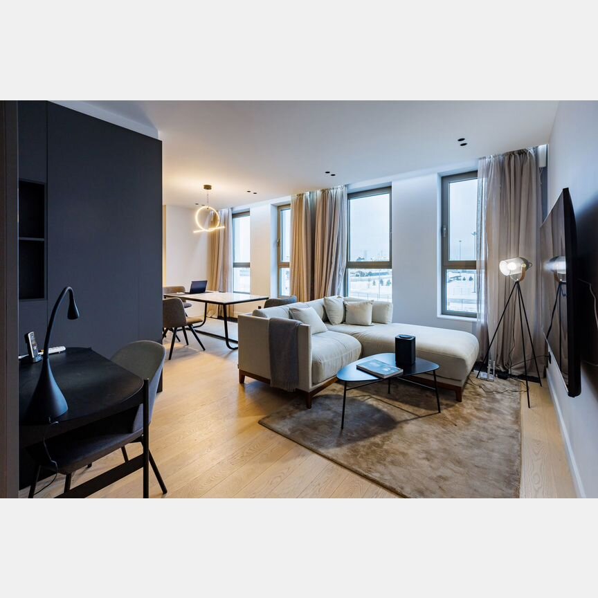 3-к. квартира, 110 м², 3/17 эт.