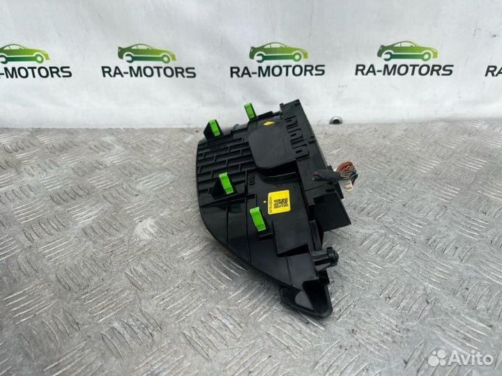 Дисплей информационный Kia Ceed JD D4FB diesel