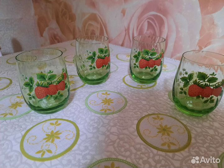 Рюмки, стопки, пивные кружки, бакалы