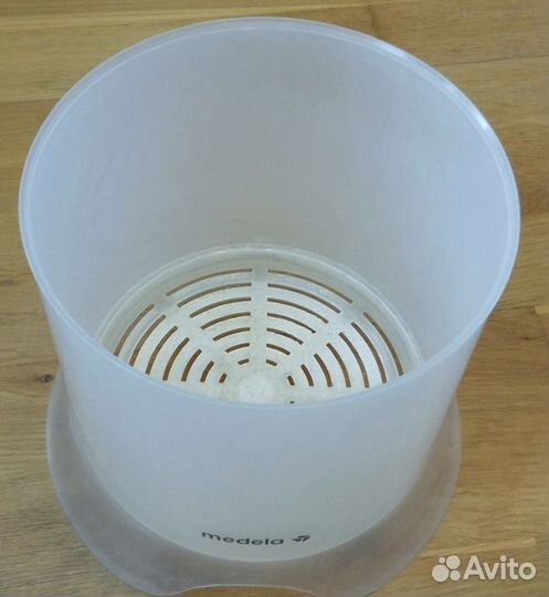 Стерилизатор для бутылочек medela