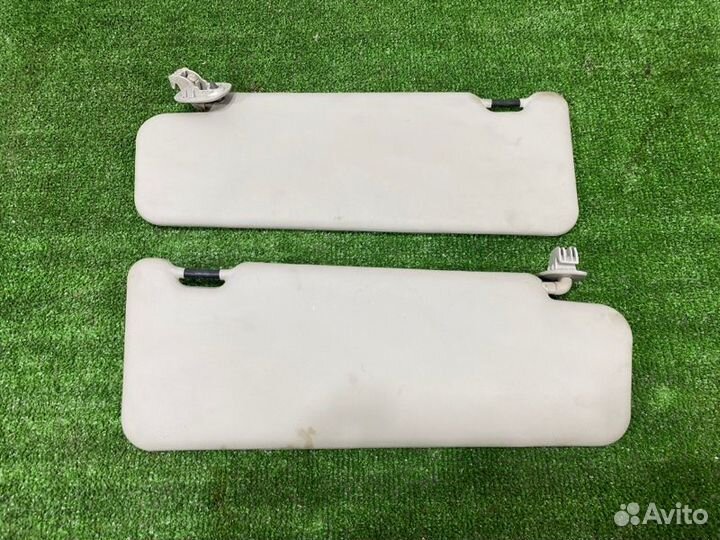 Козырек солнцезащитный Renault Logan седан 1.6