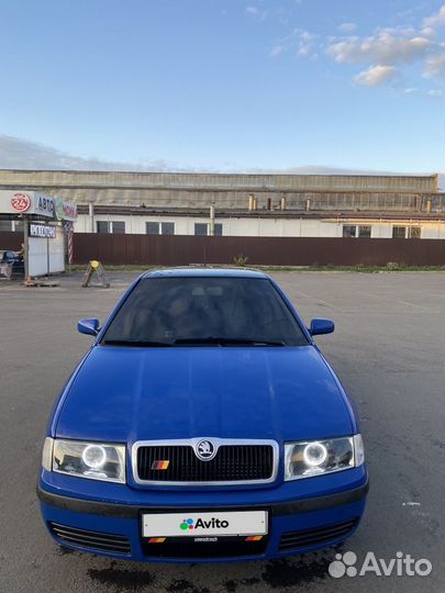 Skoda Octavia 1.6 МТ, 2002, 270 603 км