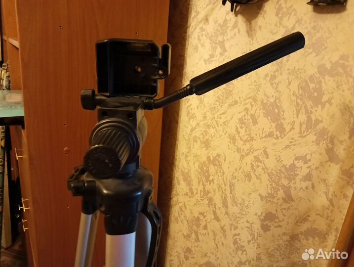 Продам штатив
