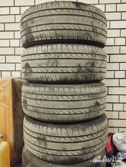 Bridgestone Ecopia EP850 285/60 R18