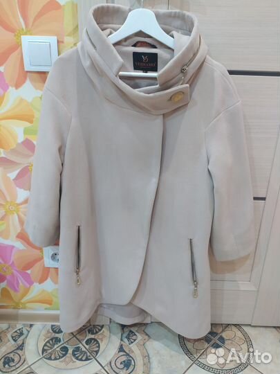 Пальто женское 46 48