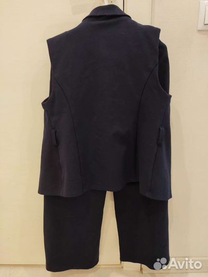 Школьный костюм (жилет и брюки-килоты) р.40 152 см