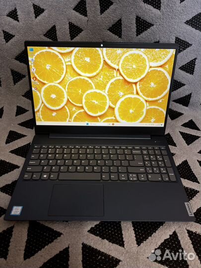 Ноутбук Lenovo (как новый)