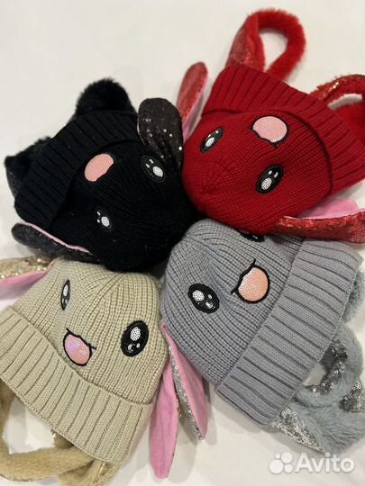 Шапочка для девочки с поднимающимися ушками