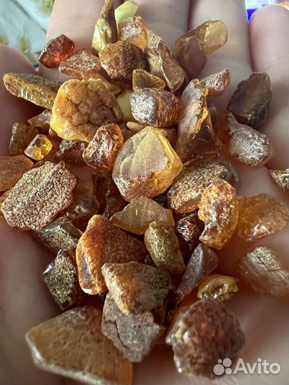 Камни и минералы