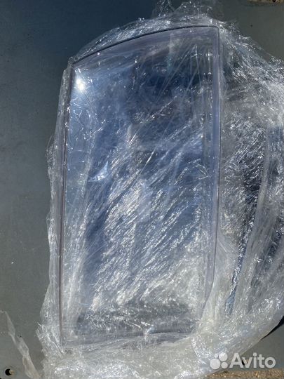 Стекла фар б/у VW T4
