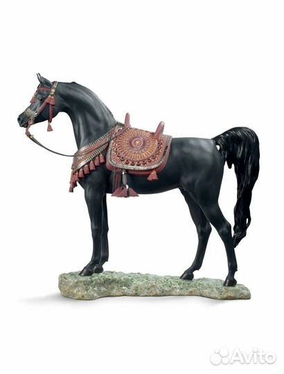 Статуэтка Lladro Арабская чистокровная лошадь 1919