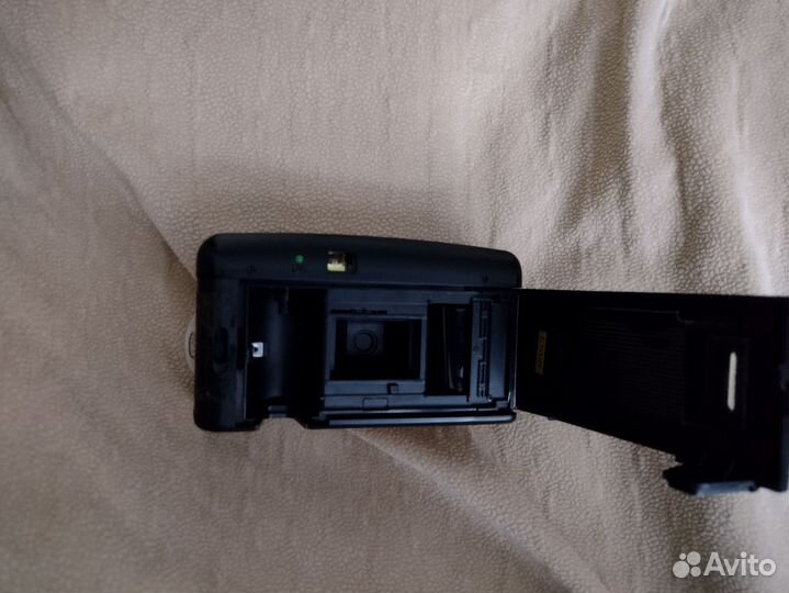 Плёночный фотоаппарат skina AW 230