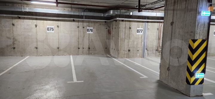 Машиноместо, 14 м²