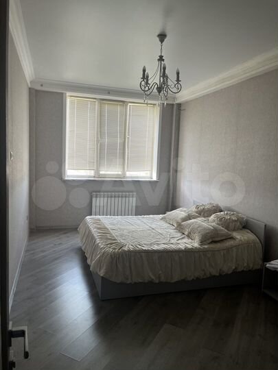2-к. квартира, 70 м², 7/9 эт.