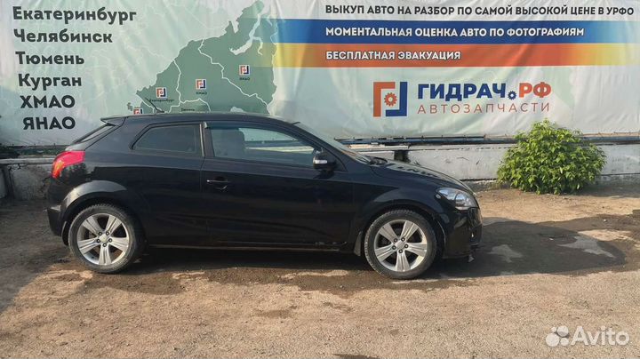 Молдинг крыши левый Kia Ceed (ED) 87210-1H200