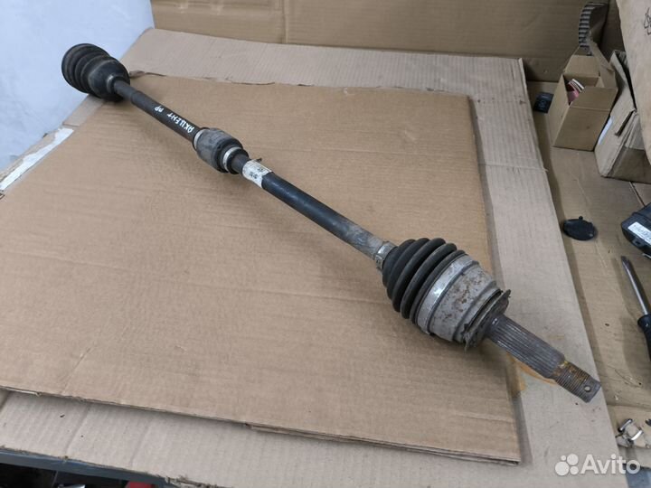 Акцент привод правый передний