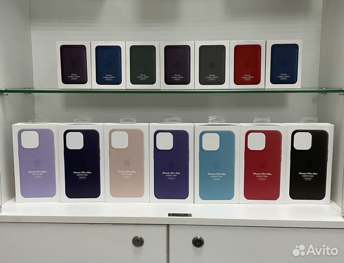 Кожаный чехол для iPhone с анимацией 13/13 Pro Max