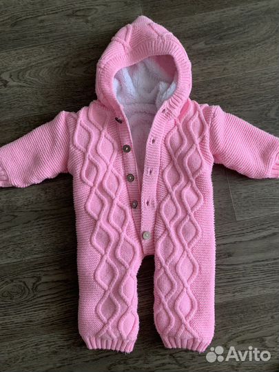 Комплект: комбинезон + шапка + пинетки