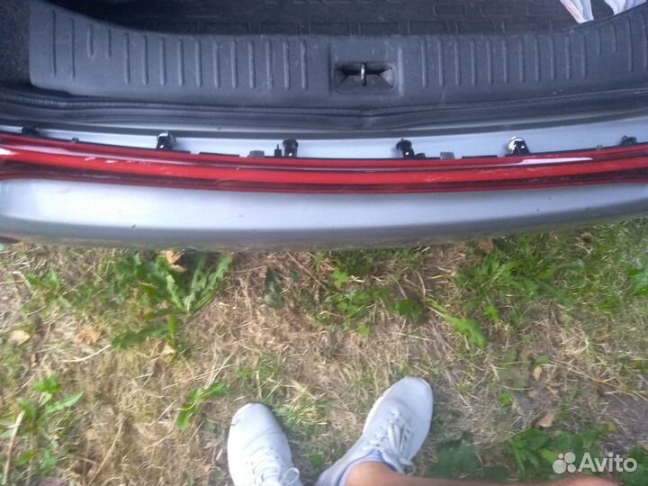 Накладка фонарь багажника Kia Rio 4 X-Line Рио