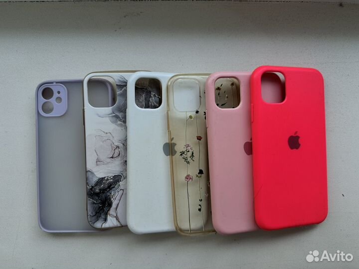 Чехлы на телефон iPhone 11