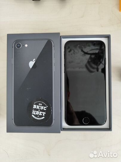 iPhone 8, 256 ГБ