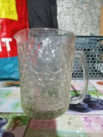 Графин со стаканами