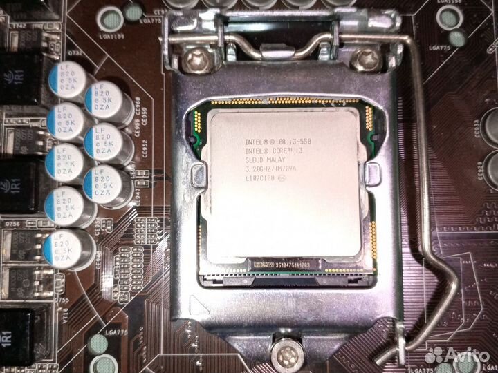 Материнская плата