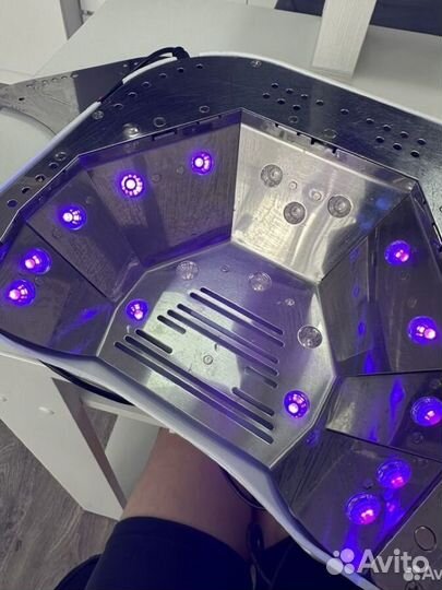 Лампа для маникюра neonail