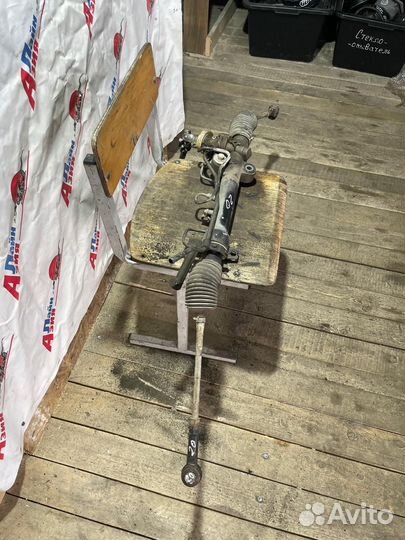 Рулевая рейка mazda premacy 1.8б