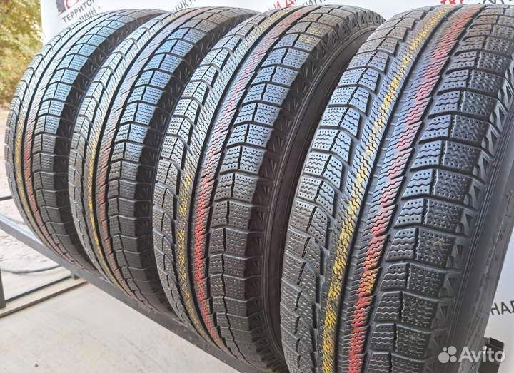 Michelin Latitude X-Ice XI2 215/70 R16 97T