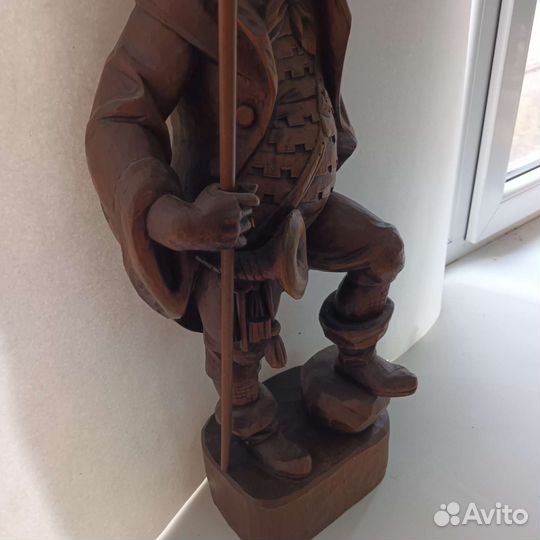 Деревянный стражник