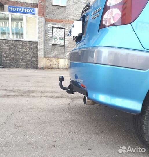 Фаркоп на Тойота Надя с 1998-2003 г